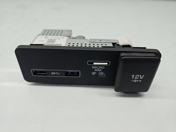 Conector auxiliar USB LAND ROVER Range Rover Velar (L560) [Fabr 2019-2025] JPLA-19E110-BB
