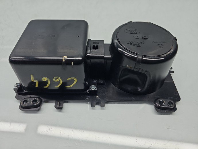 Suport pahare LAND ROVER Range Rover Velar (L560) [Fabr 2019-2025] JBA2-048196-AD