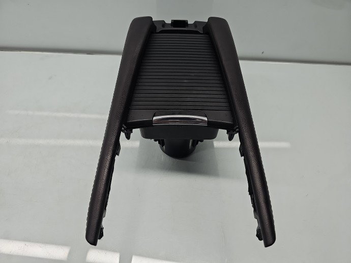 Suport pahare Mazda 6 (GJ1) [Fabr 2014-2021] OEM