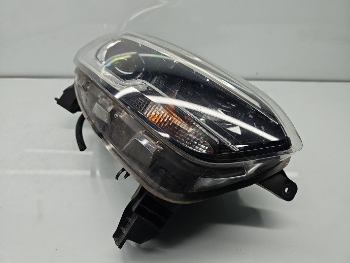 Far dreapta Renault Kadjar [Fabr 2015-prezent] SUV 260107171R