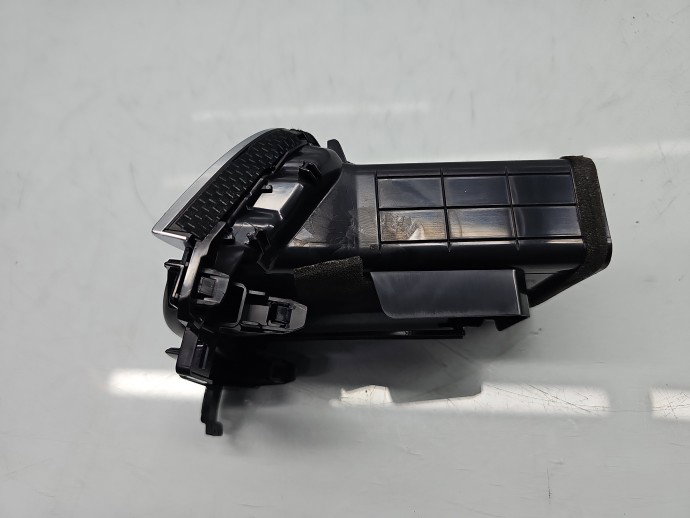 Grila aerisire dreapta Mazda 6 (GJ1) [Fabr 2014-2021] OEM