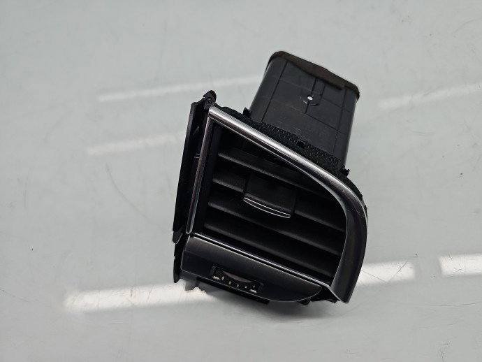 Grila aerisire dreapta Mazda 6 (GJ1) [Fabr 2014-2021] OEM