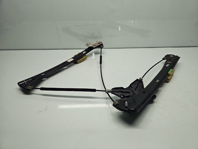 Macara electrica geam dreapta fata Volkswagen Passat B8 (3G2) [Fabr 2015-prezent] Sedan 3G0837462C