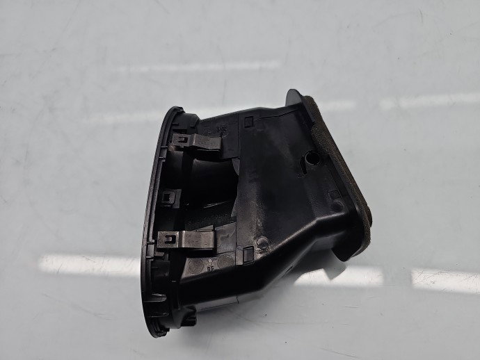Grila aerisire stanga Volkswagen Tiguan (5N) [Fabr 2007-2016] 5N0819704A