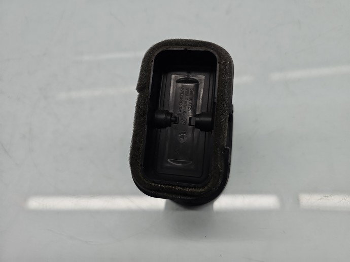 Grila aerisire stanga Volkswagen Tiguan (5N) [Fabr 2007-2016] 5N0819704A