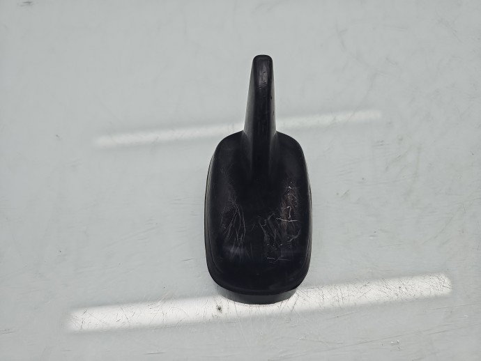 Antena Volkswagen Passat B8 (3G2) [Fabr 2015-prezent] 5Q0035507P