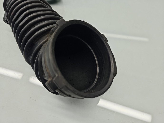 Tub admisie aer AUDI A4 (8K2, B8) [Fabr 2008-2015] 03G129629E 2.0 TDI CAHA 125KW / 170CP