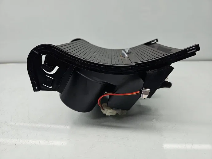 Scrumiera Bmw X1 (F48) [Fabr 2016-2022] 9292557