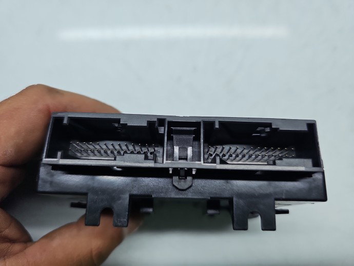 Modul confort Bmw 1 (F20) [Fabr 2011-2017] 6820234-01