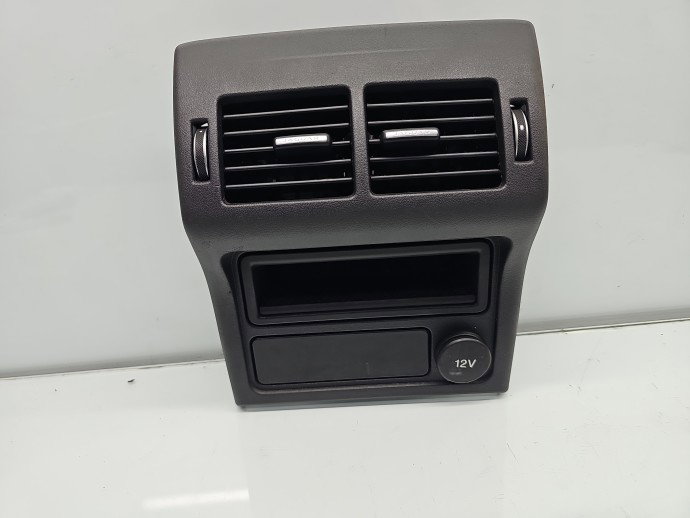 Grila aerisire spate Jaguar XE (X760) [Fabr 2016-2025] GX73-044C82-A
