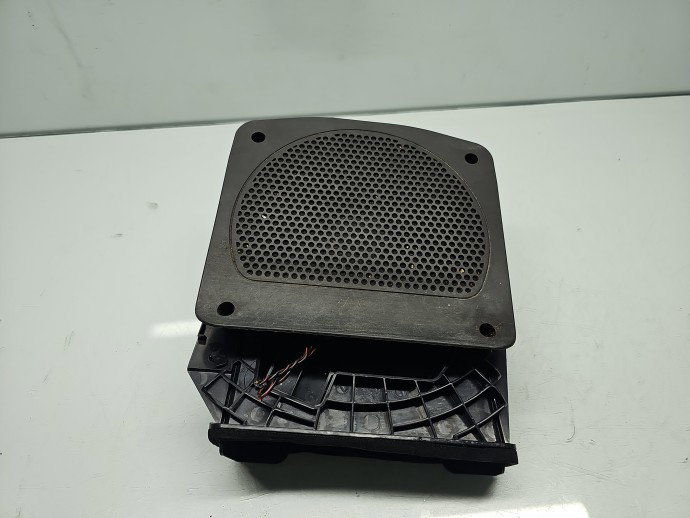 Subwoofer Bmw 1 (F20) [Fabr 2011-2017] OEM