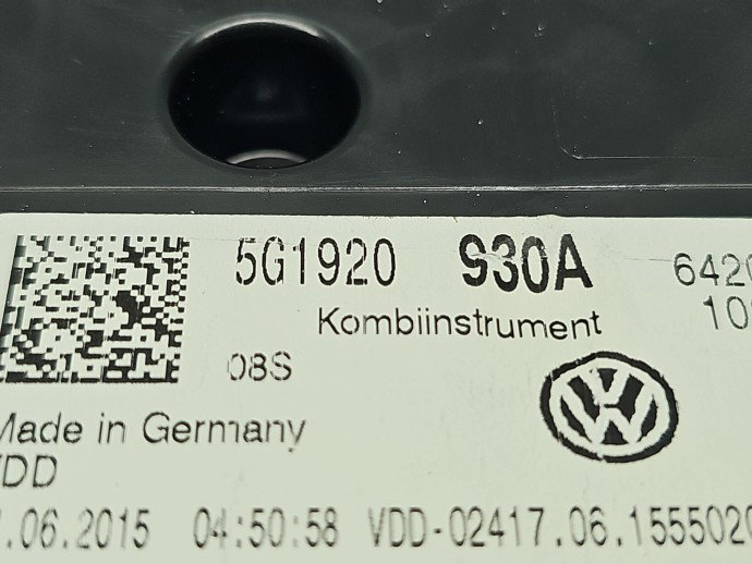 Ceas bord Volkswagen Golf 7 (5G) [Fabr 2014-prezent] 5G1920930A