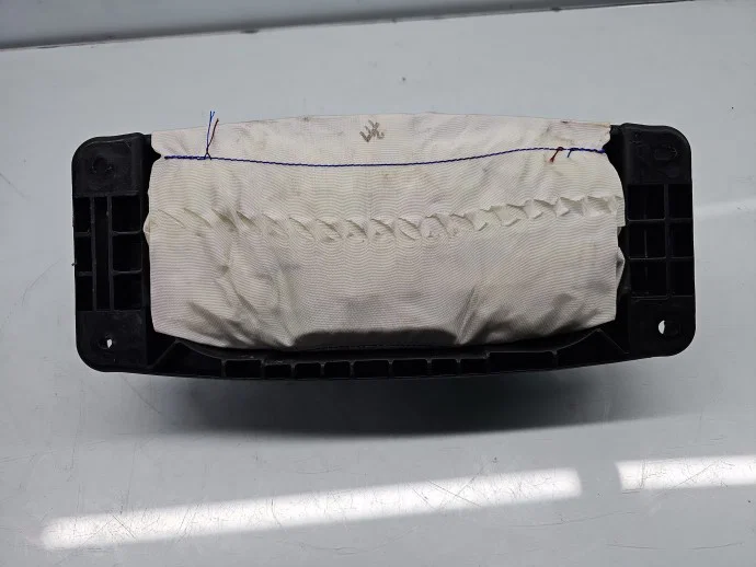 Airbag pasager Mercedes Clasa GLA (X156) [Fabr 2013-prezent] A1768600002