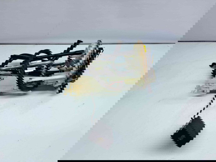 Sonda litrometrica Toyota Rav 4 II (CLA2, XA2, ZCA2, ACA2) [Fabr 2000-2006] OEM 2.0  