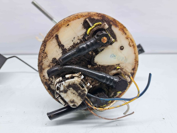 Sonda litrometrica Toyota Rav 4 II (CLA2, XA2, ZCA2, ACA2) [Fabr 2000-2006] OEM 2.0  