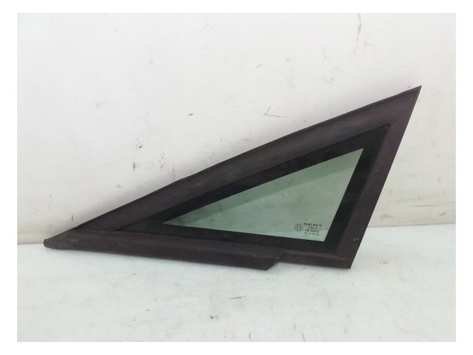 Geam fix stanga fata Seat Leon 1.6 benz OEM 2005-2011