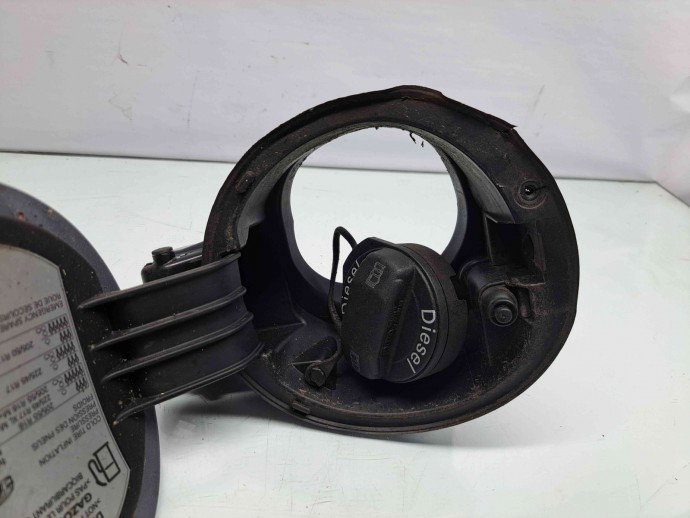 Capac rezervor Audi A3 Sportback (8PA) [Fabr 2004-2013] LY7H / 8P4809999