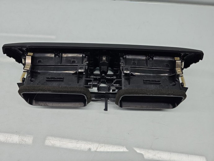 Grila aerisire centrala Bmw 1 (F20) [Fabr 2011-2017] 9317944-02