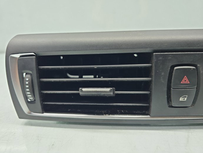 Grila aerisire centrala Bmw 1 (F20) [Fabr 2011-2017] 9317944-02