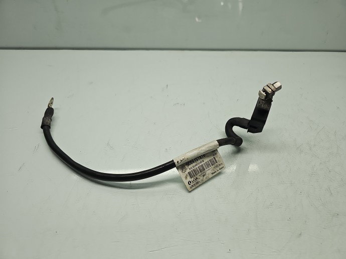 Borna baterie (+) cu capsa Volkswagen Jetta 4 (162,163) [Fabr 2010-2016] 5C0915181B