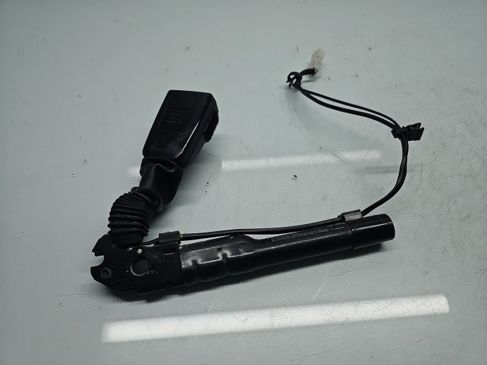 Capsa centura dreapta fata Bmw 3 (F30) [Fabr 2012-2017] 7259388-03