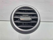  Grila aerisire centrala dreapta Audi A3 Sportback (8PA) [Fabr 2004-2013] 8P0820901