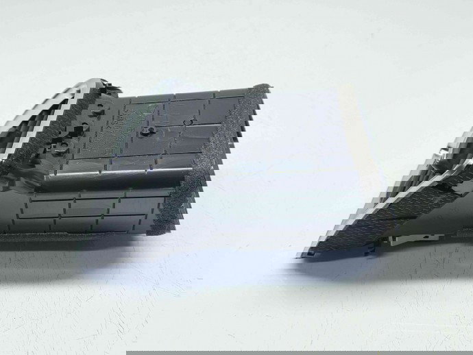  Grila aerisire stanga MAZDA 6 (GJ1) [Fabr 2014-2021] KD4564830