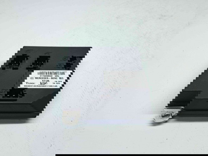  Modul confort Mercedes Clasa E (W211) [Fabr 2002-2009] 2115458532