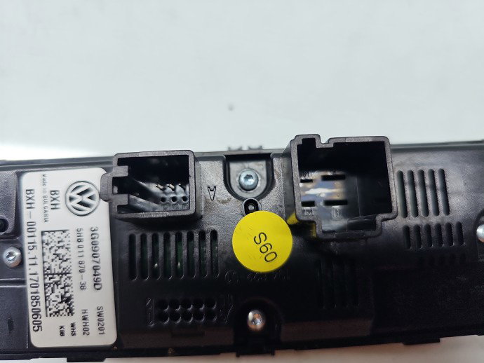 Panou comanda clima spate Volkswagen Passat B8 (3G2) [Fabr 2015-prezent] 3G0907049D