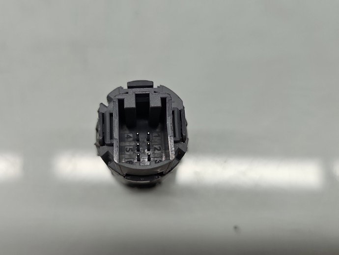 Buton START/STOP Volkswagen Passat B8 (3G2) [Fabr 2015-prezent] 3G2959839