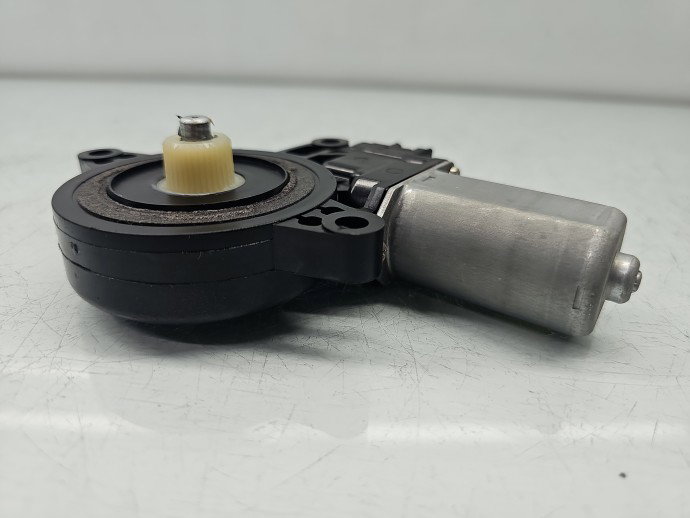 Motoras geam stanga spate Mazda 6 (GJ1) [Fabr 2014-2021] Break D6515958X