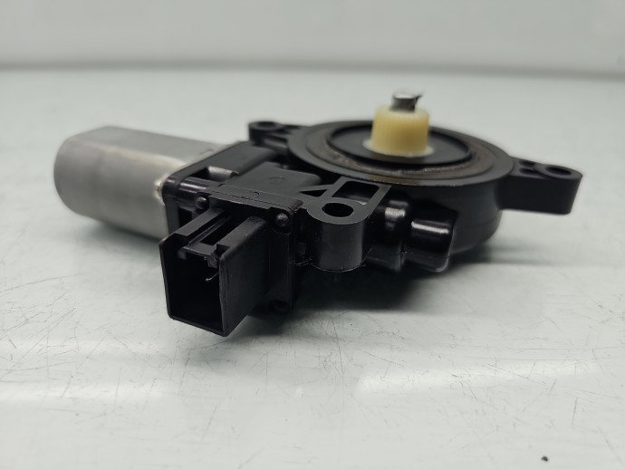 Motoras geam stanga spate Mazda 6 (GJ1) [Fabr 2014-2021] Break D6515958X