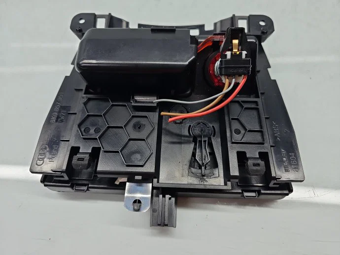 Scrumiera AUDI A4 (8K2, B8) [Fabr 2008-2015] 8K0857951