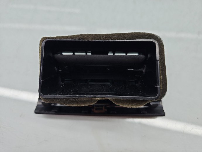 Grila aerisire spate AUDI A4 (8K2, B8) [Fabr 2008-2015] 8K0819203