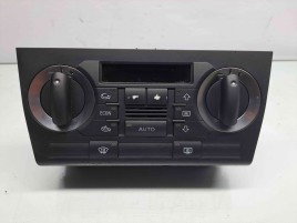  Panou comanda clima Audi A3 Sportback (8PA) [Fabr 2004-2013] 8P0820043AG