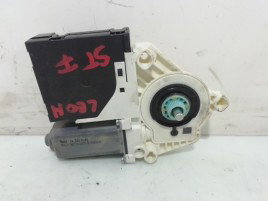 Motor macara geam stanga fata Seat Leon 1.6 benz 1K0959792H 2005-2011