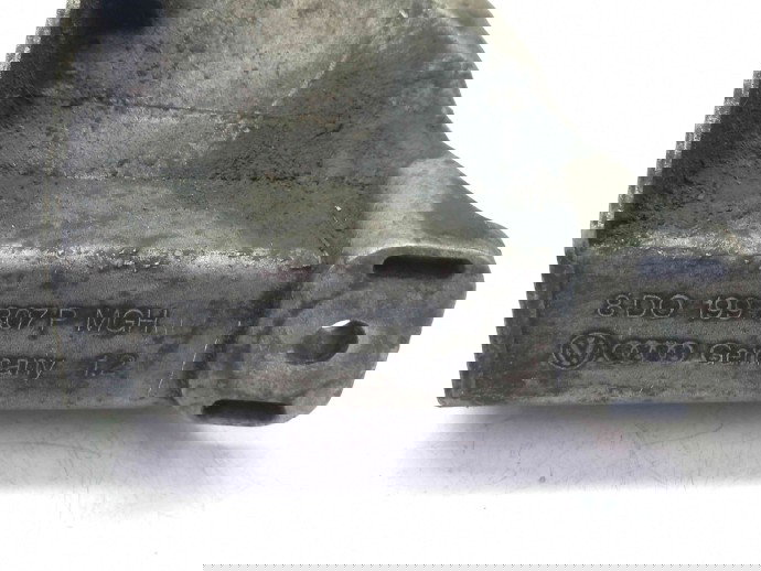 Suport motor 8D0199307P Audi A4 (8E2, B6) [Fabr 2000-2004] 1.9 AWX