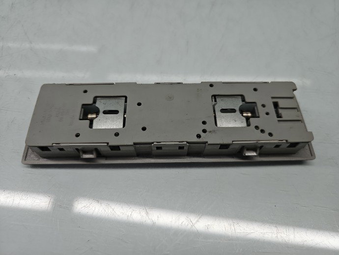 Plafoniera spate Volkswagen Touran (1T3) [Fabr 2010-2015] 6Q0947291B
