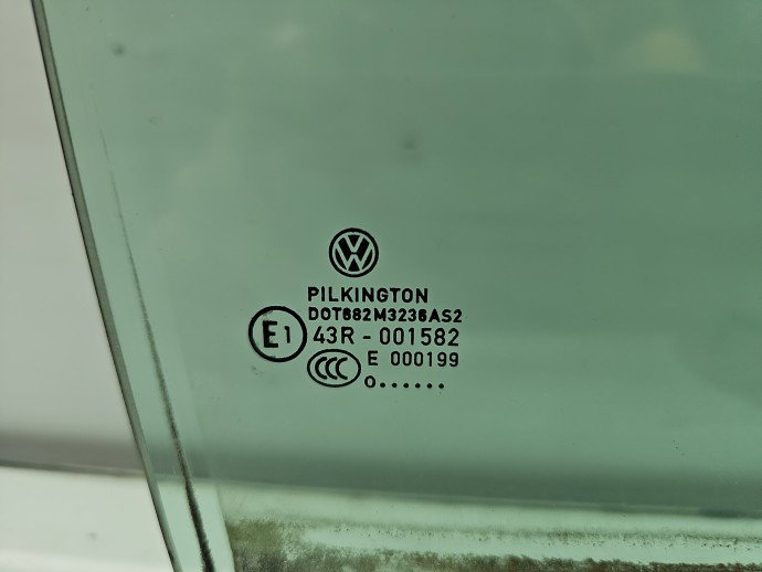 Geam usa dreapta fata Volkswagen Touran (1T3) [Fabr 2010-2015] OEM