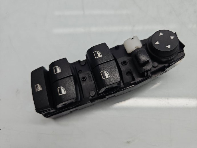 Butoane comanda geamuri sofer Bmw 1 (F20) [Fabr 2011-2017] 9208110