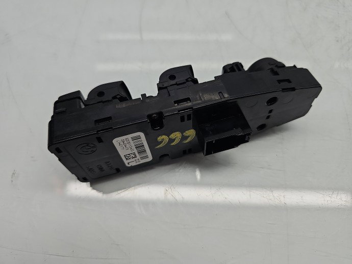 Butoane comanda geamuri sofer Bmw 1 (F20) [Fabr 2011-2017] 9208110