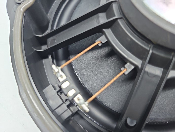 Boxa stanga fata AUDI A3 (8YF) [Fabr 2020-2026] 83A035415A