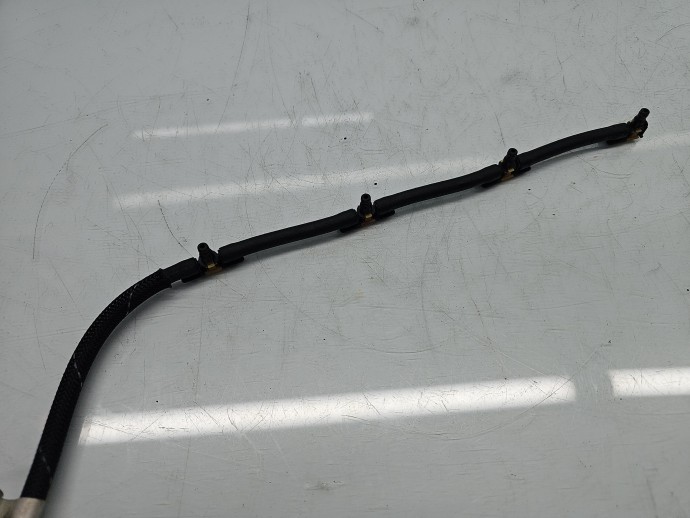 Conducta retur injectoare Jaguar XE (X760) [Fabr 2016-2025] G4D3-9K022-BB 2.0 DSL AJ200 132KW / 180CP