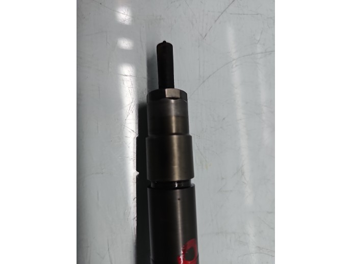 Injector Jaguar XE (X760) [Fabr 2016-2025] G4D3-9K546-AA 2.0 DSL AJ200 132KW / 180CP