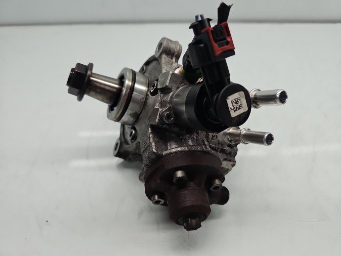 Pompa inalta presiune Jaguar XE (X760) [Fabr 2016-2025] G4D3-9B395-AA 2.0 DSL AJ200 132KW / 180CP