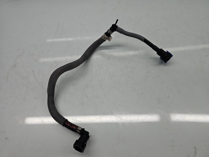 Conducta combustibil Jaguar XE (X760) [Fabr 2016-2025] G4D3-9B337-AD 2.0 DSL AJ200 132KW / 180CP