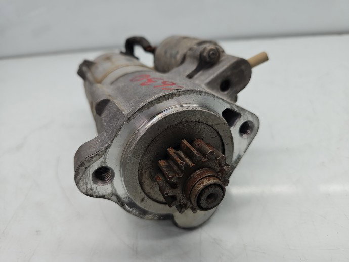 Electromotor Jaguar XE (X760) [Fabr 2016-2025] GX73-11001-AD 2.0 DSL AJ200132KW / 180CP