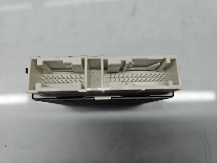 Modul confort LAND ROVER Range Rover Velar (L560) [Fabr 2019-2025] HK83-15C859-AH