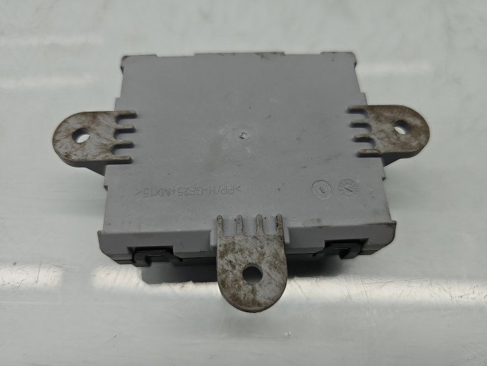 Modul confort LAND ROVER Range Rover Velar (L560) [Fabr 2019-2025] J8A2-14D617-CC