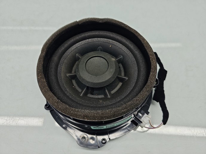 Boxa stanga fata LAND ROVER Range Rover Velar (L560) [Fabr 2019-2025] J8A2-18808-EB